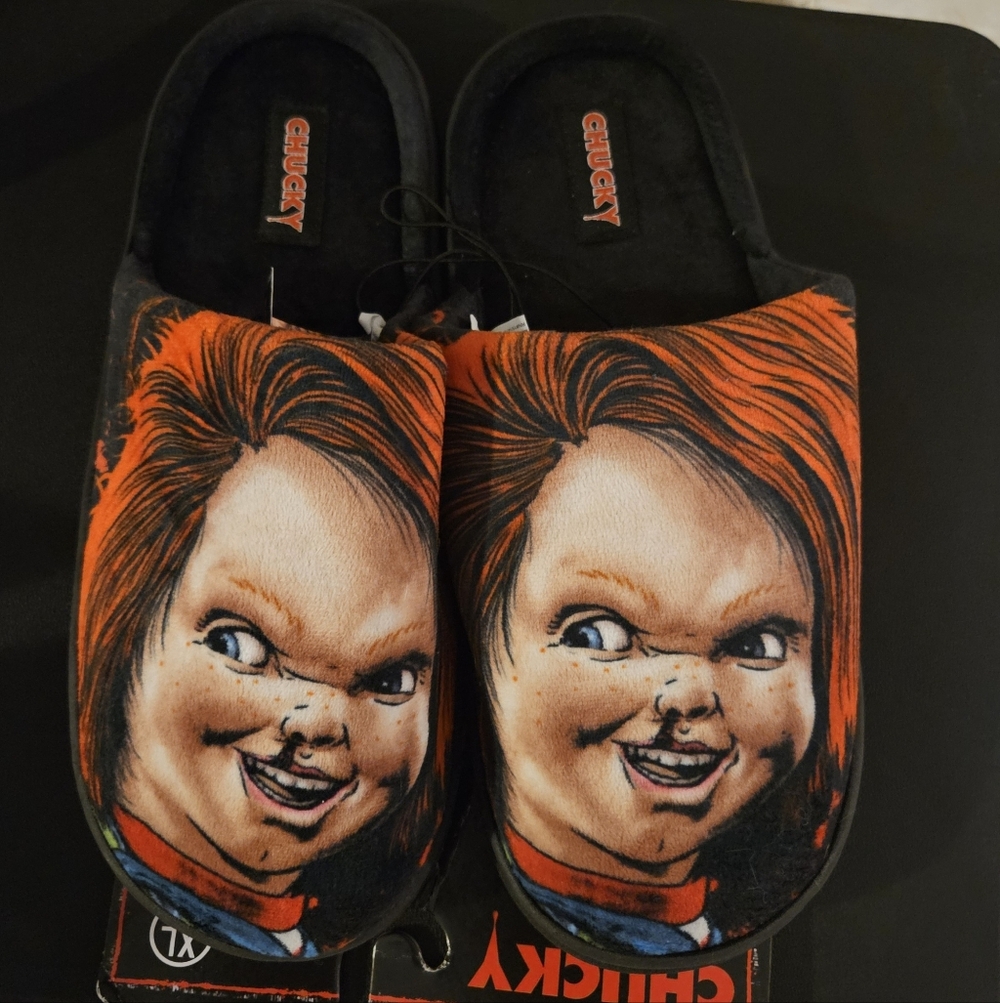 Chucky Slippers - Picture 3 of 3